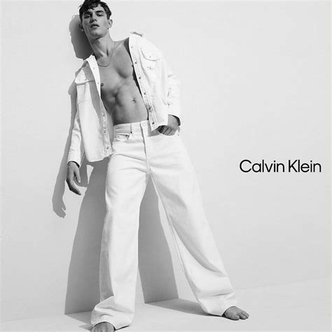 calvin klein jeans 2024.